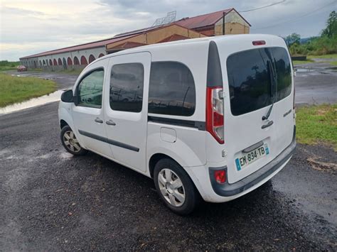 Em Tb Renault Kangoo Hotel Des Ventes Antilles Guyane