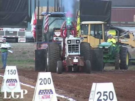 Ntpa Super Farm Tractors Huntland Tn Let S Go Pulling Youtube