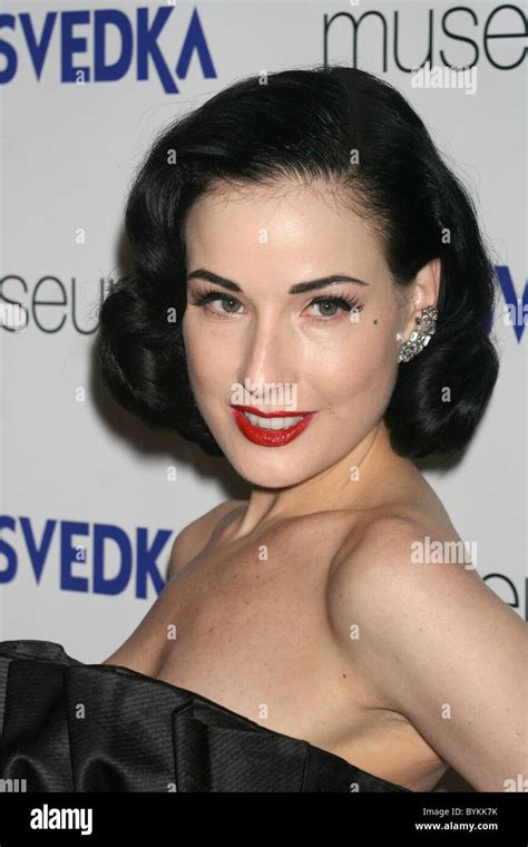 Dita Von Teese At The Museum Of Sex Gala New York City USA 16 05 07