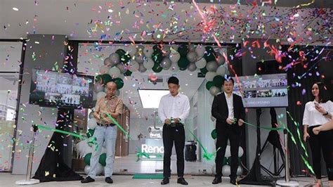 Hadir Pertama Kali Di Kalimantan Oppo Experience Stores Pontianak