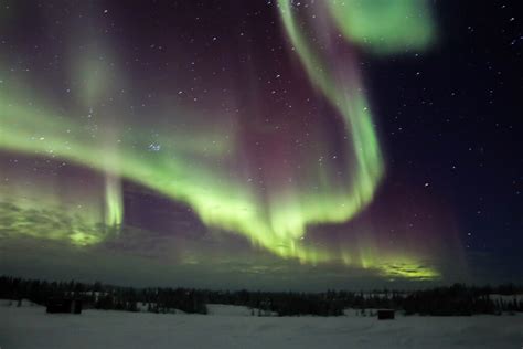 Yellowknife Northern Lights Tour From Vancouver | Shelly Lighting