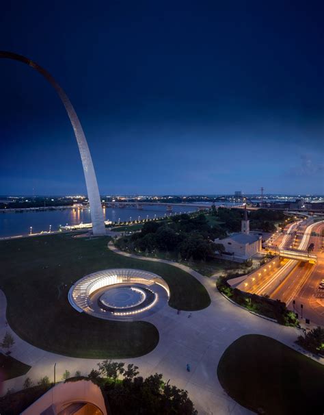 Gateway Arch Museum | Gateway arch, Landscape and urbanism, Eero saarinen