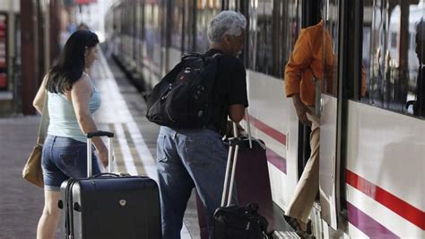 Renfe Ha Expedido Casi Abonos Gratuitos De Media Distancia En Navarra