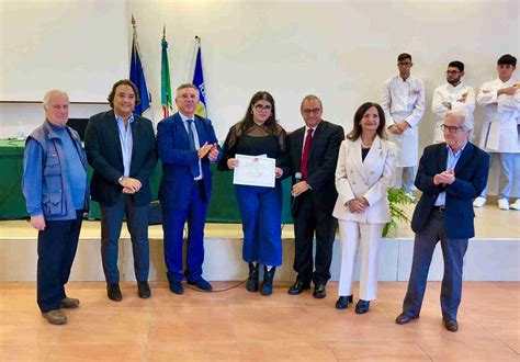 Al Renda Di Polistena La Consegna Del Premio Girolamo Tripodi