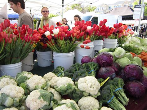 Buy Fresh: The Best SF Peninsula & South Bay Farmers' Markets