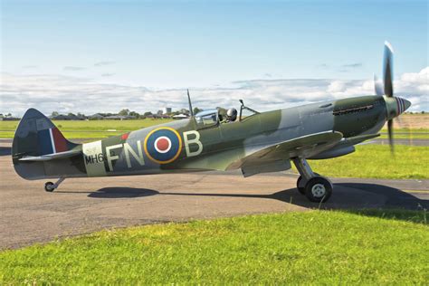 1943 Supermarine Spitfire IX Restored Vintage Aircraft