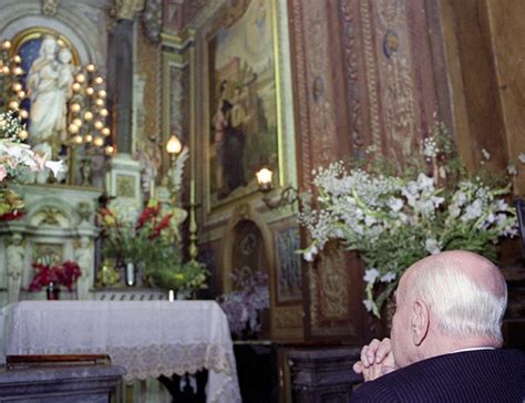 La Misericordiosa Mirada De María Revista Heraldos Del Evangelio