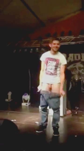 Guy Dared To Get Naked On Stage Video 2 ThisVid