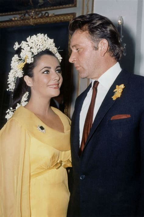 Pictures of Elizabeth Taylor and Richard Burton on Their Wedding Day ...