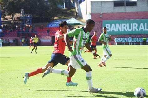 Debut De Marvin Vila Con El Equipo Mayor De Antigua Gfc Enero