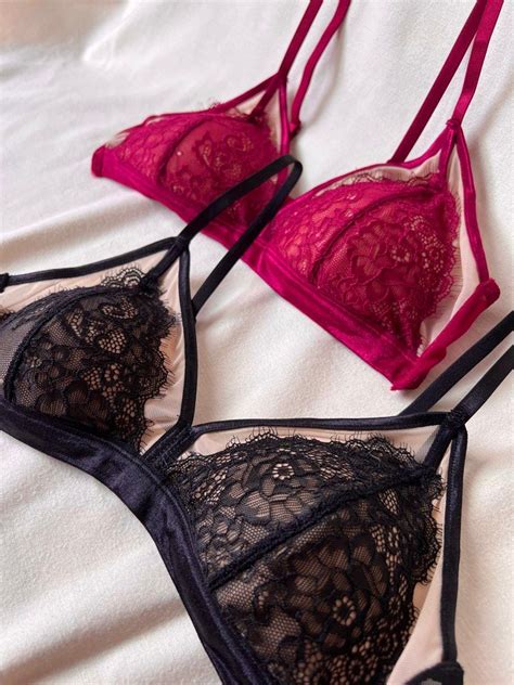 SET Lace Cut Out Sexy Lingerie With Underwear Women S Fashion New Undergarments Loungewear