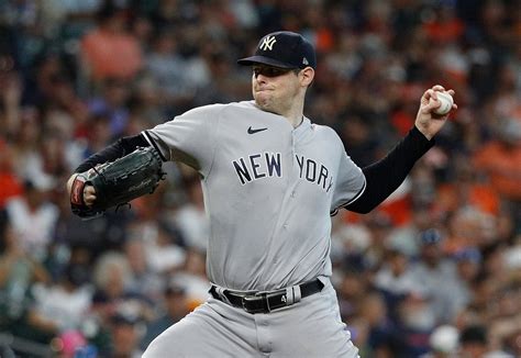 Yankees pitching targets, 2024 projections and more: Mailbag, part 1