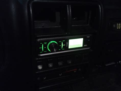 Новая магнитола — ГАЗ 3102, 2,3 л, 1998 года | автозвук | DRIVE2