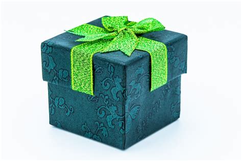 Premium Photo | Green gift box for birthday or Christmas