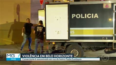 V Deo Comerciante Assassinado Em Rua Do Bairro Padre Eust Quio Mg