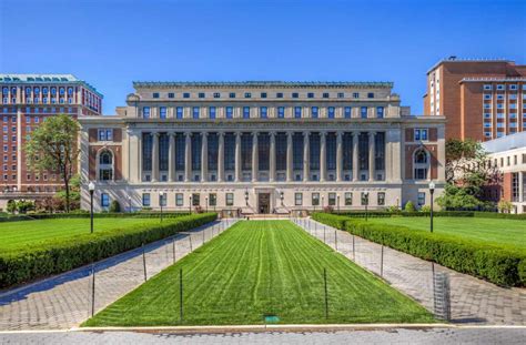 Experience Columbia University Academics in Virtual Reality.