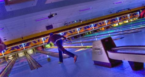 Bowling Alleys in Waterford, Michigan