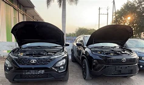 Old Vs New Facelift Tata Motors Harrier Dark Edition Mid Sized SUV In