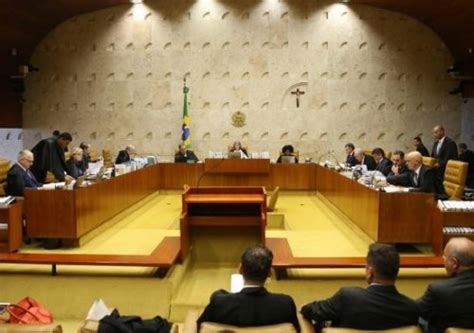 STF aprova reajuste de salário de ministros em 16 para 2019 País