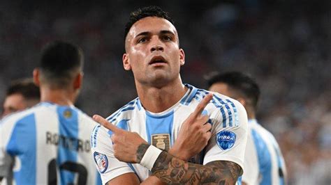 Lautaro Martinez Pahlawan Argentina Juara Copa America 2024 Kapten