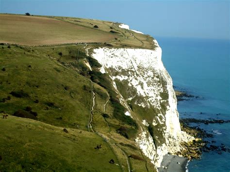 The White Cliffs of Dover White Cliffs Of Dover, Natural Landmarks ...