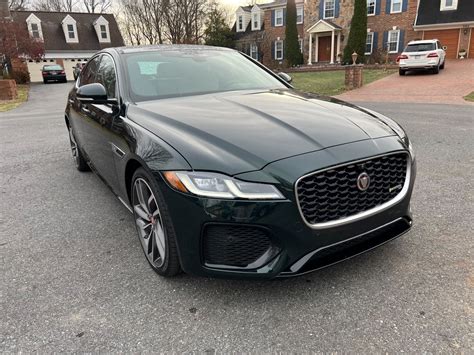 Car Review: Jaguar XF is the only sedan company offers in 2022 - WTOP News