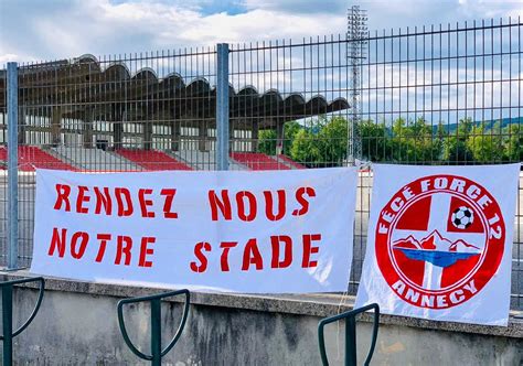 Football La fermeture du parc des sports d Annecy fait débat