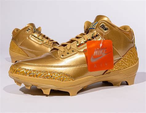 Air Jordan 3 UCLA Gold Cleats