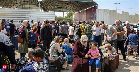 Gaza With Humanitarian Aid Blocked At Egyptian Border Gaza Draws