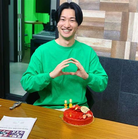 呂布カルマさんのインスタグラム写真 呂布カルマinstagram「山添さんお誕生日おめでとうございました。」6月23日 22時47分