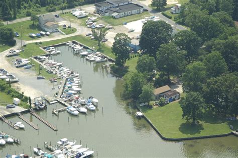 Holly Neck Marina In Essex Md United States Marina Reviews Phone Number