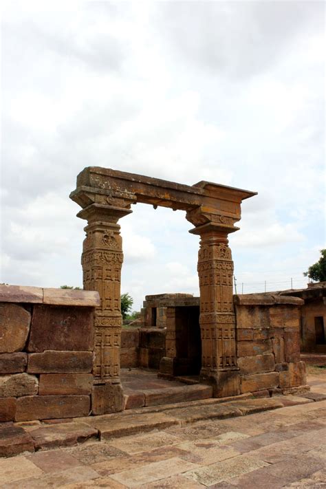 Aihole - Cradle of Indian Architecture - Tripoto