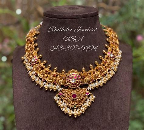 Pin By Bhavana On Naksh Jewels Gold Jewellery Design Necklaces Gold