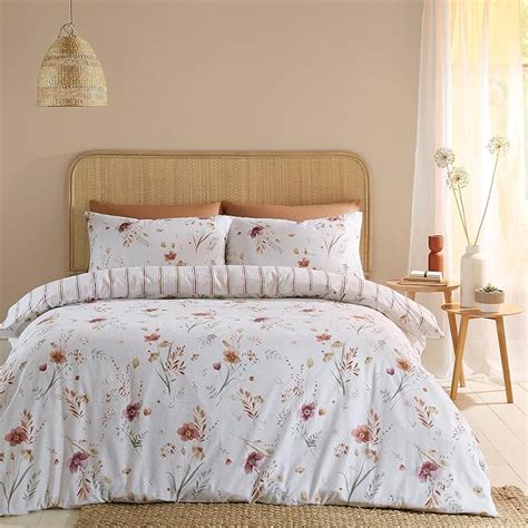 Catherine Lansfield Brushed Cotton Harvest Flowers Reversible Double