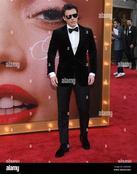 Los Angeles Usa 13th Sep 2022 Xavier Samuel Arrives At Netflix S Blonde Los Angeles Premiere