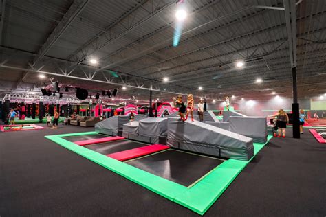 Indoor Trampoline Obstacle Course Shock Trampoline