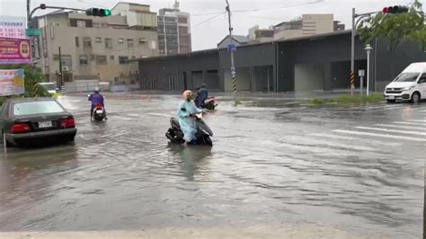 颱風蘇拉／屏東豪大雨淹積水 低窪地區盼清溝利排水 Yahoo奇摩時尚美妝