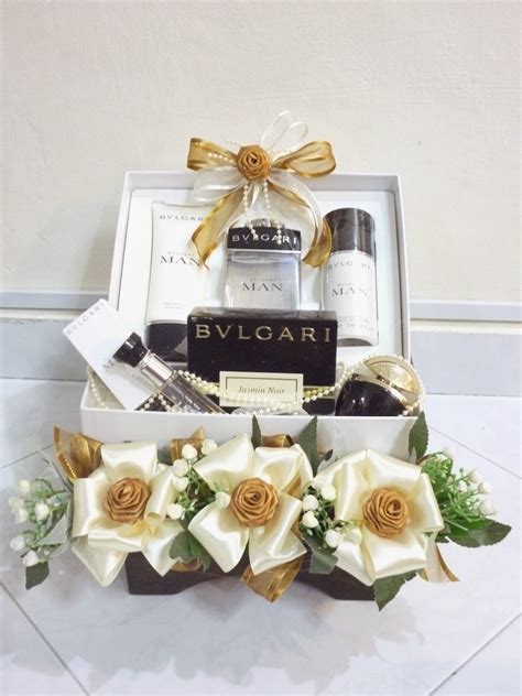 Gubahan Hantaran JS Creation Gubahan Minyak Wangi