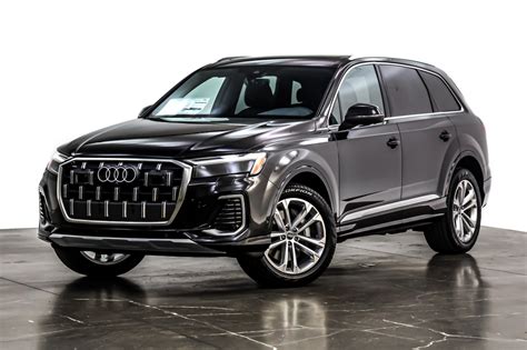 New 2025 Audi Q7 Premium 45 TFSI Quattro SUV In 1275 Bristol St Costa