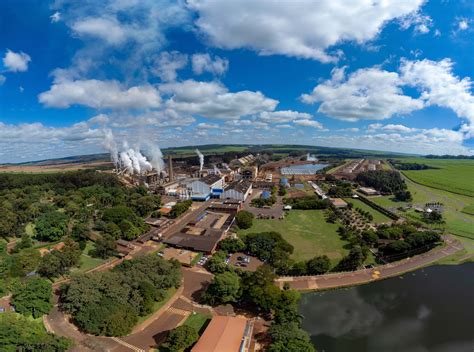 Laboratório de Química Agrícola da São Martinho conquista o primeiro