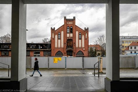 Gliwice W Budynku Dawnej Stajni Powstaje Studenckie Centrum Kreatywno Ci