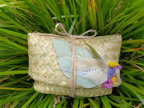 Farewell cocoons - for love & loss