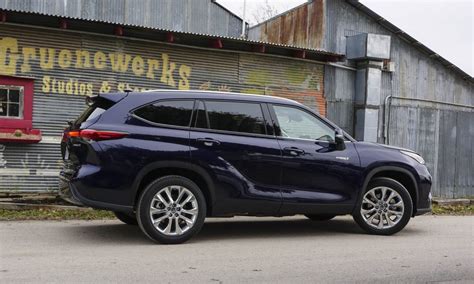 Toyota Highlander First Drive Review Autonxt Net