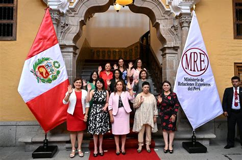 Ministerio De Salud On Twitter La Ministra Rosa Guti Rrez Acompa A