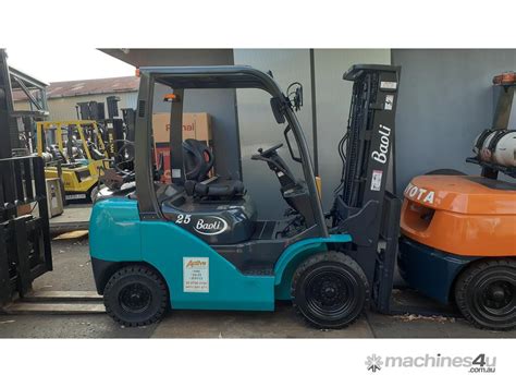 Used Baoli Active Forklifts Baoli Ton Container Entry