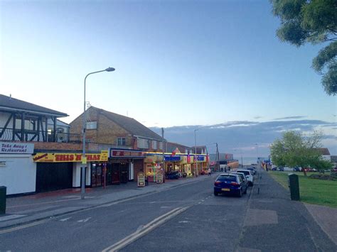 The Promenade Leysdown On Sea Chris Whippet Cc By Sa 2 0 Geograph