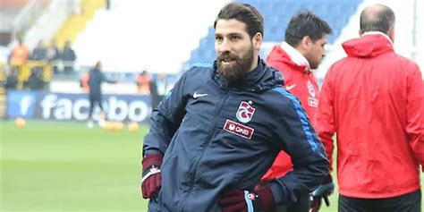 Trabzonspor un eski futbolcusu Olcay Şahan o takımın başına geçti