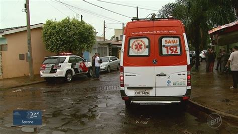 Homem é morto a tiros na frente de casa em Ribeirão Preto vídeo