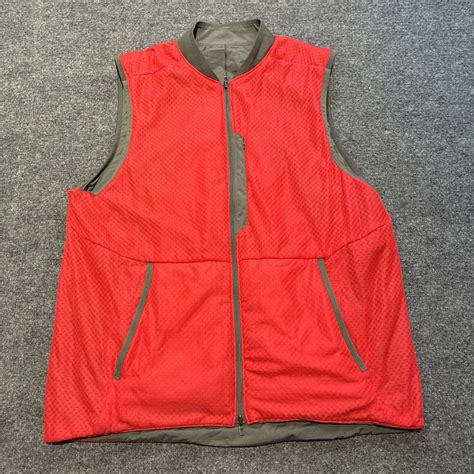 lululemon vest men 4