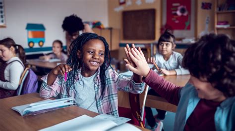 Amitié la répartition des enfants dans la classe est très importante